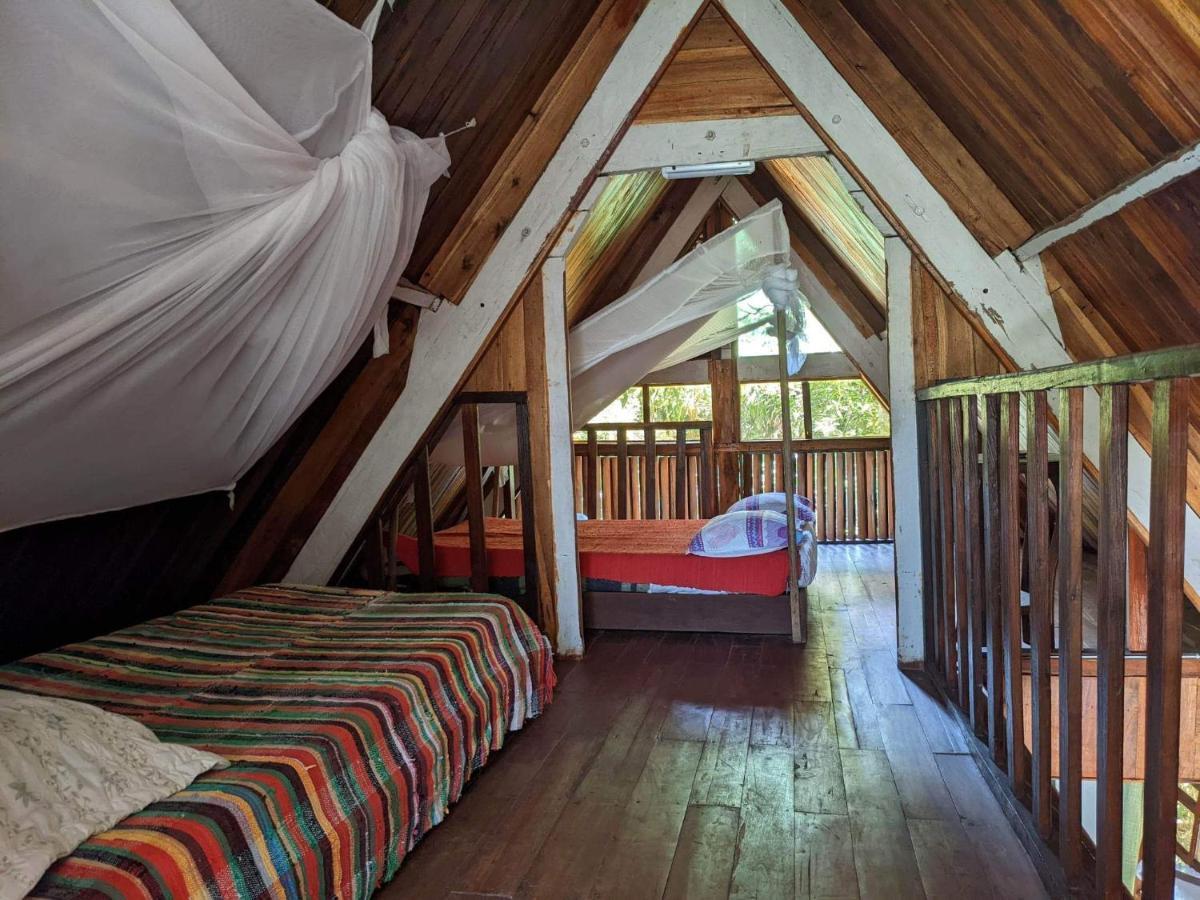 Les Acacias Bungalows Manambolo Luaran gambar