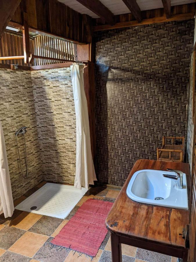 Les Acacias Bungalows Manambolo Luaran gambar