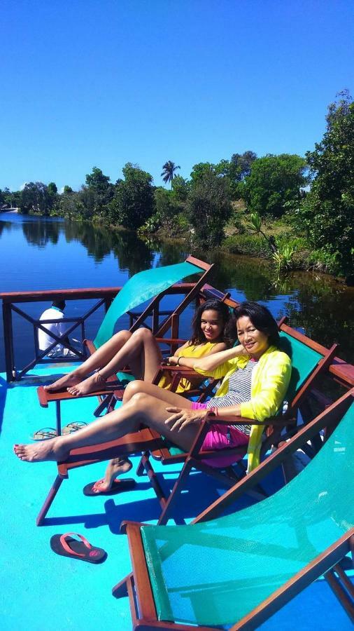 Les Acacias Bungalows Manambolo Luaran gambar